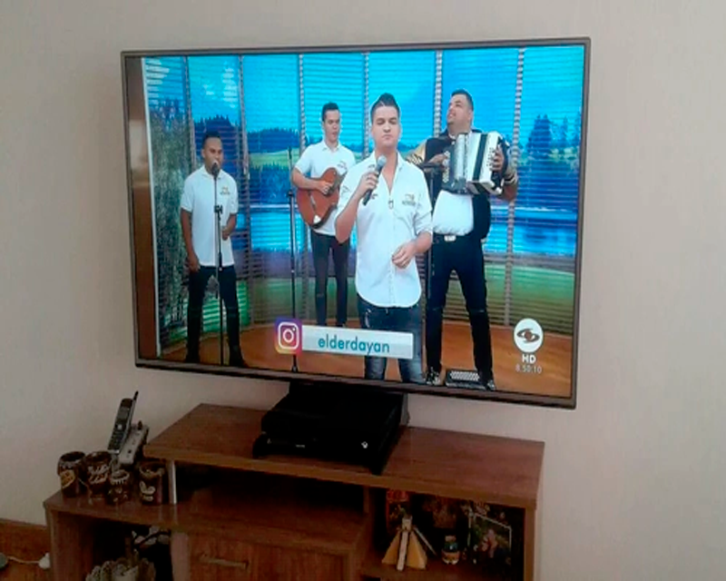 base de mesa para televisor 